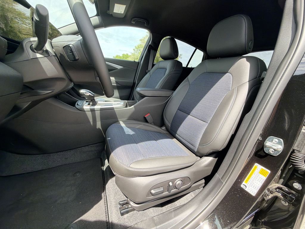 Used 2026 Buick Envista Preferred w/ Convenience I Package FWD image 24