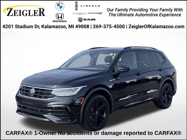 Used 2023 Volkswagen Tiguan SE R-Line AWD/4WD image 1