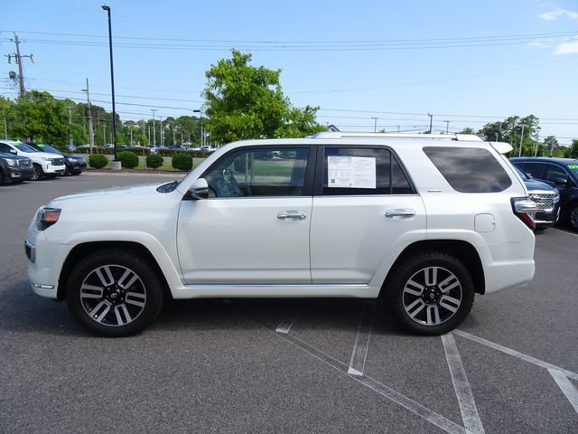 Used 2017 Toyota 4Runner Limited AWD/4WD image 7