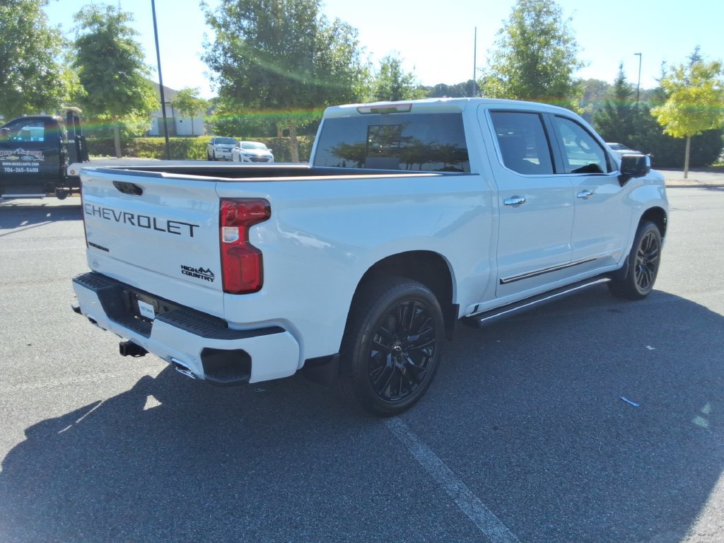 Certified 2026 Chevrolet Silverado 1500 High Country AWD/4WD image 5
