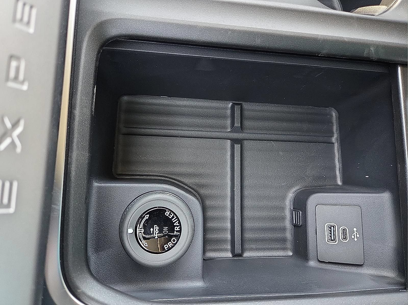 New 2026 Ford Expedition Active RWD image 22