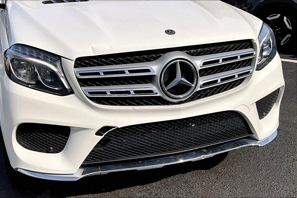 Used 2019 Mercedes-Benz GLS 550 4MATIC image 33