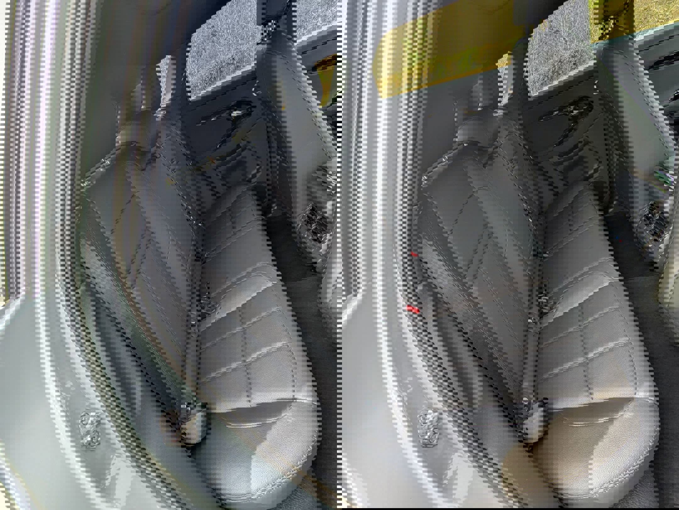 Certified 2025 Land Rover Range Rover Evoque S image 28