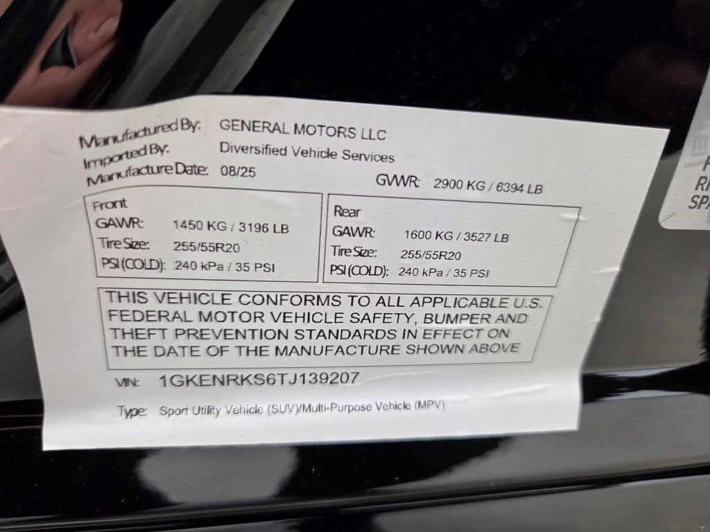 Used 2026 GMC Acadia Denali w/ LPO, Floor Liner Package AWD/4WD image 51