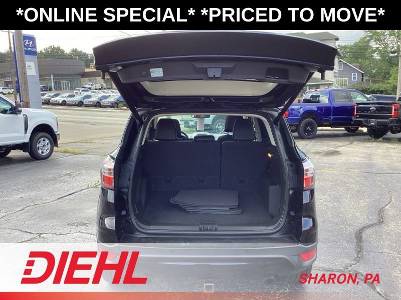 Used 2017 Ford Escape Titanium AWD/4WD image 15