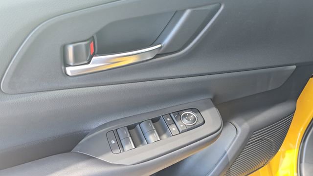 New 2026 Toyota Prius Plug-In Hybrid image 10