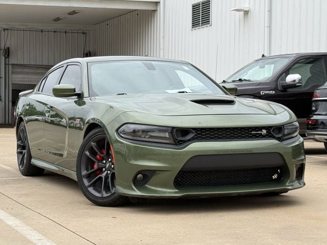Used 2020 Dodge Charger Scat Pack w/ Driver Convenience Group RWD image 2