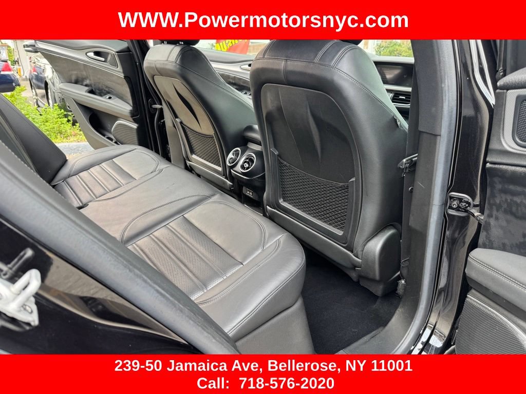 Used 2019 Alfa Romeo Stelvio Ti Sport w/ Quick Order Package 22S Sport AWD/4WD image 31