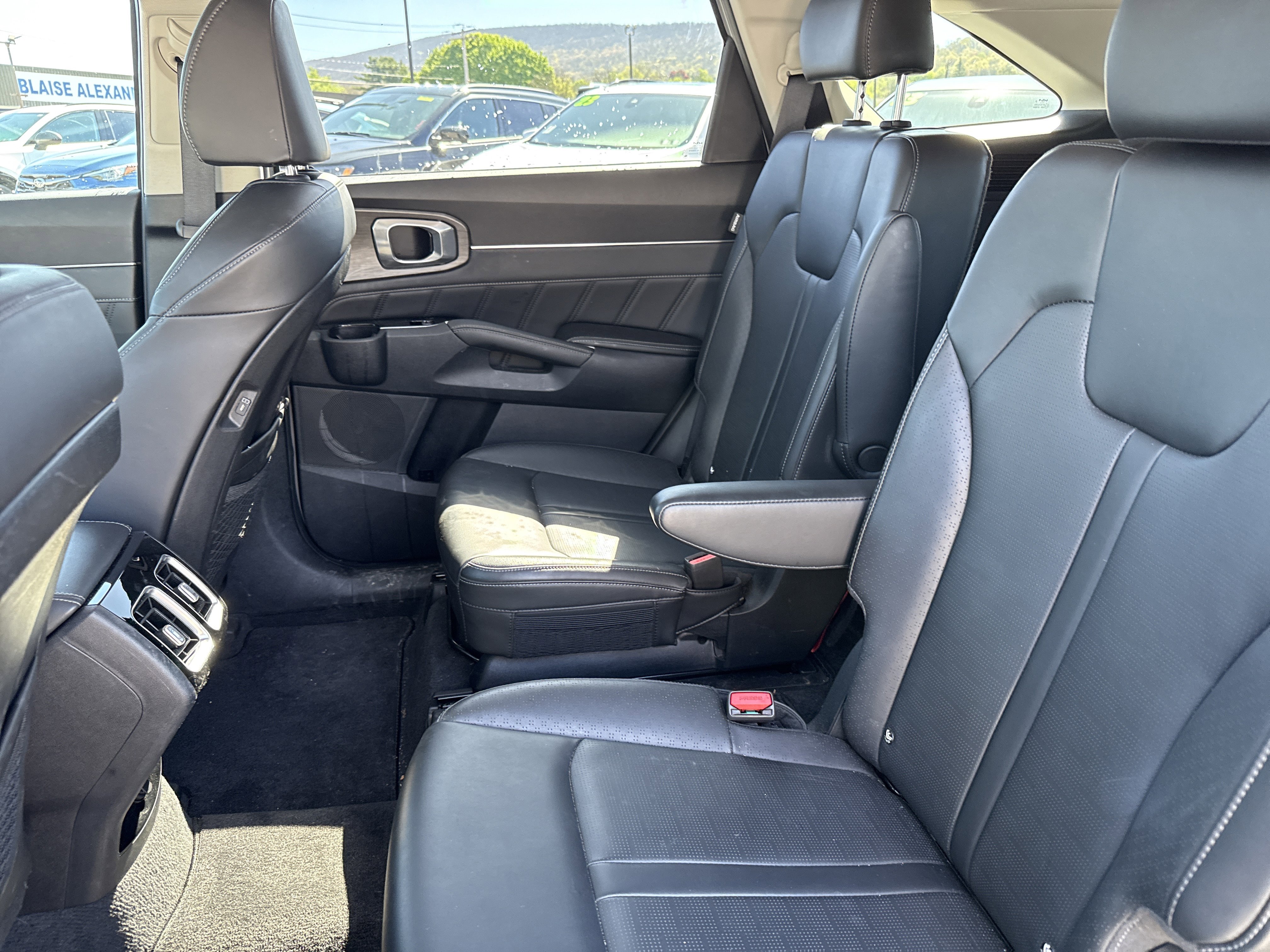 Used 2024 Kia Sorento SX AWD/4WD image 20
