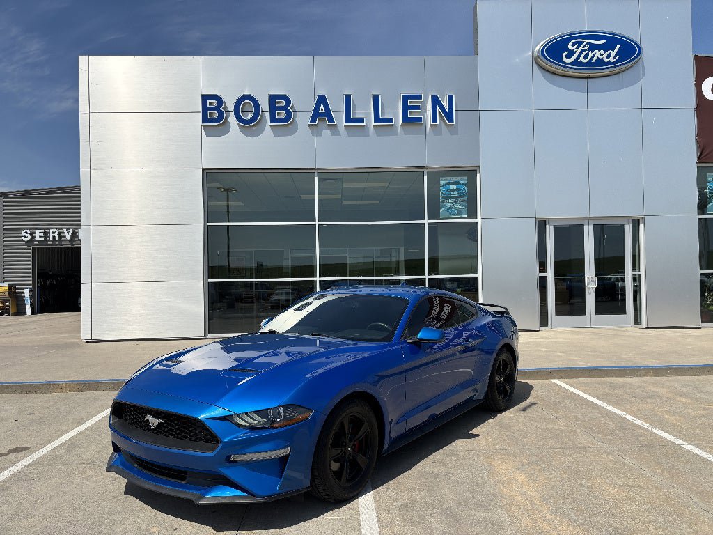 Used 2020 Ford Mustang Coupe RWD image 1