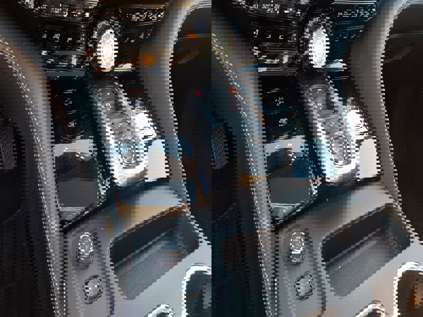 Certified 2026 Acura MDX SH-AWD w/ Advance Package image 10