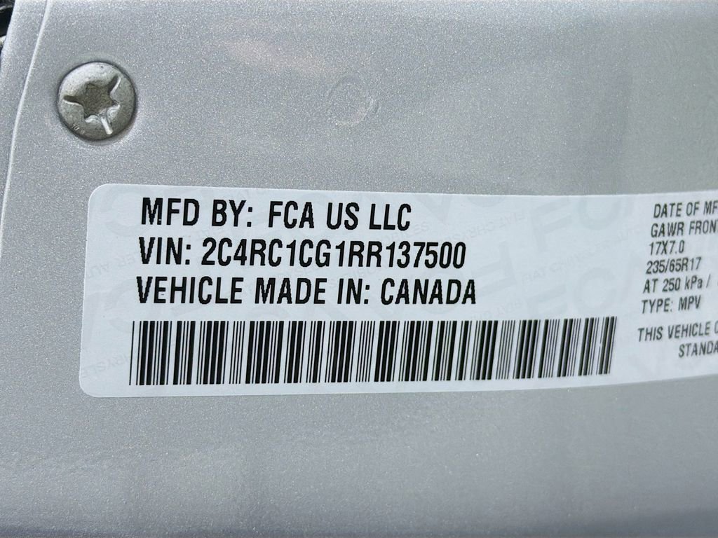 Used 2024 Chrysler Voyager LX image 32