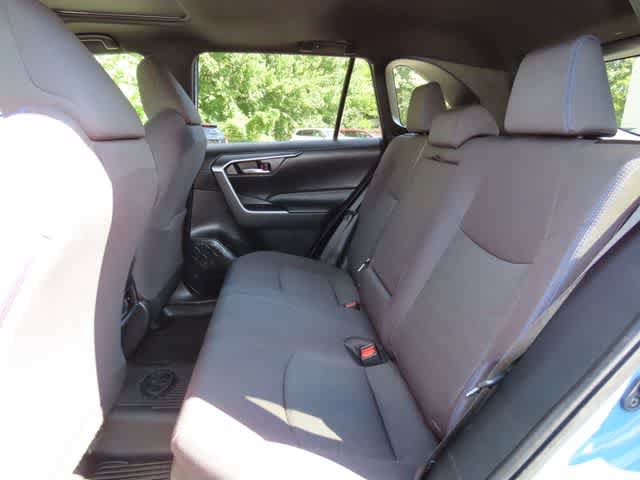 Used 2022 Toyota RAV4 SE w/ Convenience Package AWD/4WD image 14