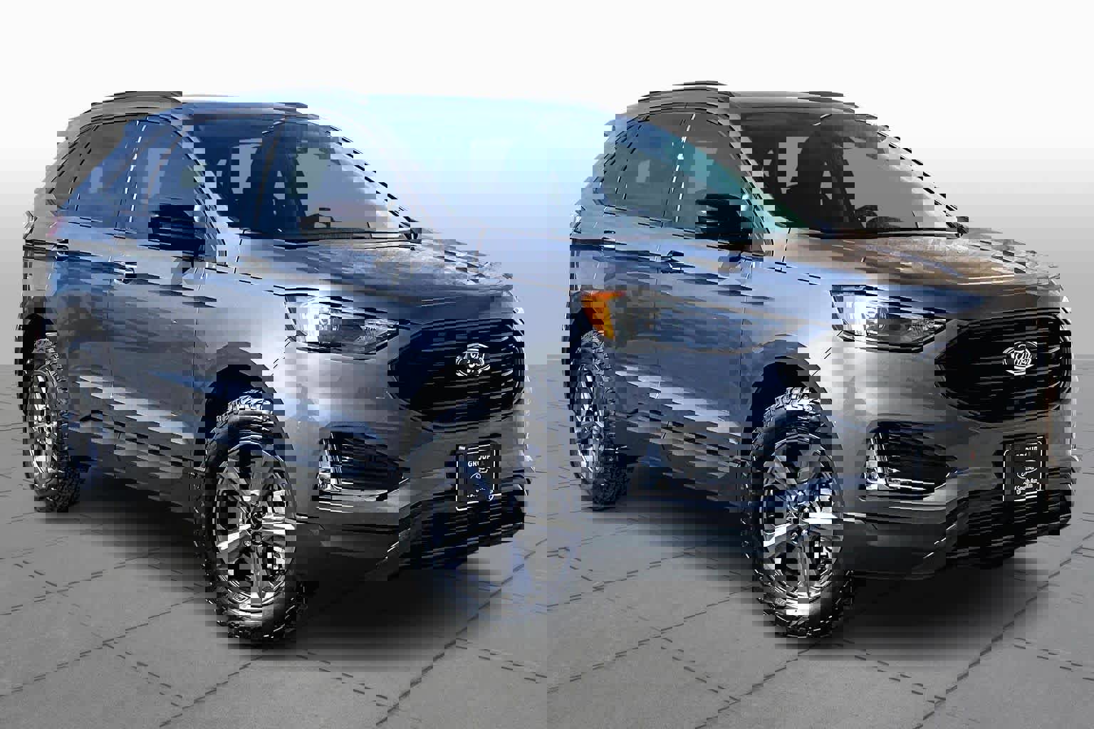 Certified 2023 Ford Edge SEL w/ Sport Appearance Package image 3