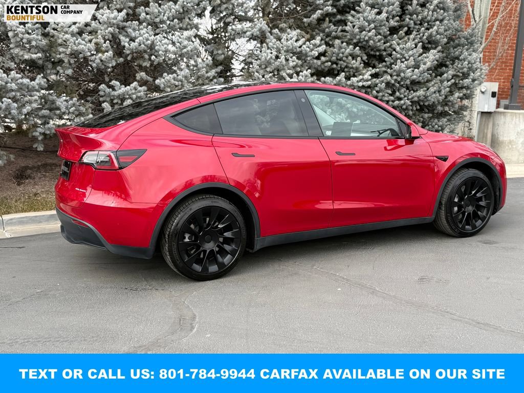 Used 2023 Tesla Model Y Long Range image 8