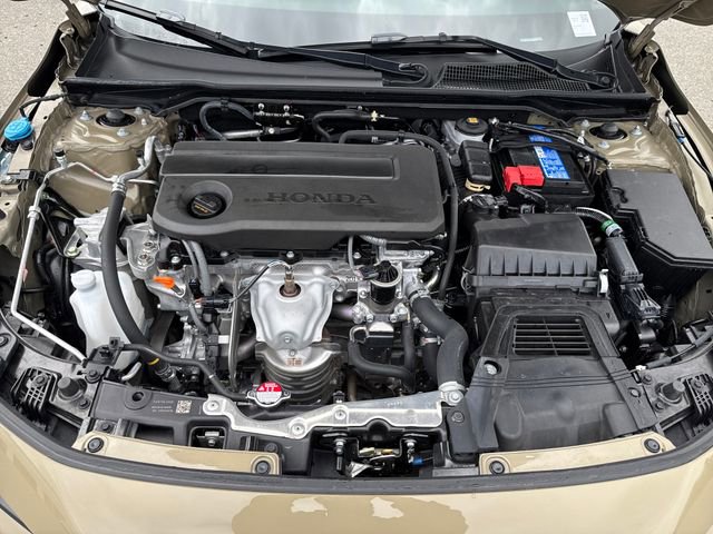 Used 2025 Honda Civic Sport image 32