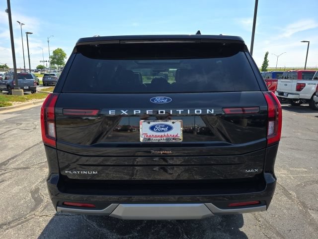 New 2026 Ford Expedition Max Platinum w/ Platinum Ultimate Package AWD/4WD image 4