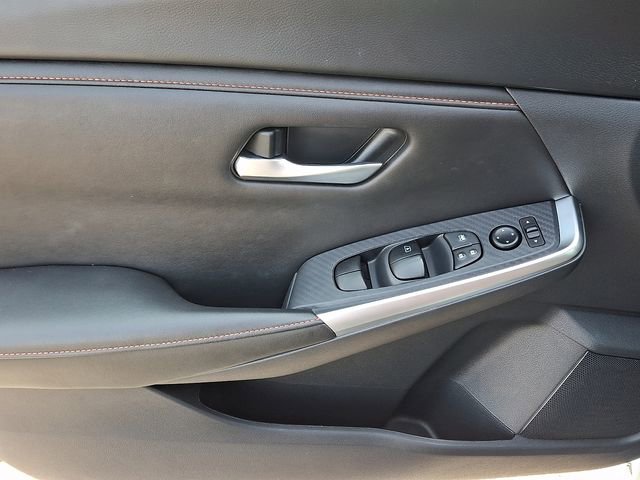 Used 2024 Nissan Sentra SR image 12