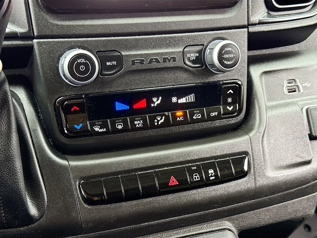 Used 2023 RAM ProMaster 2500 image 17