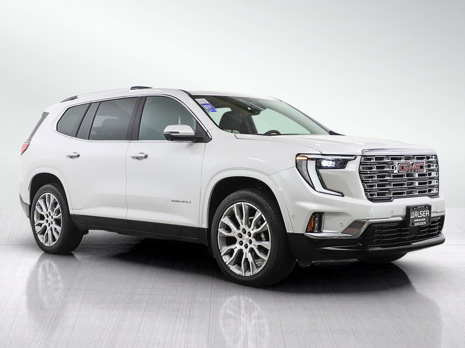 Used 2025 GMC Acadia Denali w/ Super Cruise Package AWD/4WD image 7