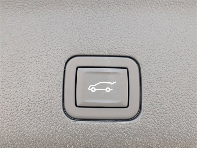 Used 2023 Chevrolet Tahoe RST w/ Luxury Package image 13