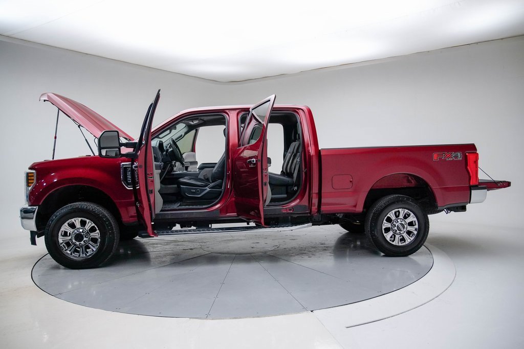 Used 2018 Ford F250 XLT w/ XLT Premium Package image 18