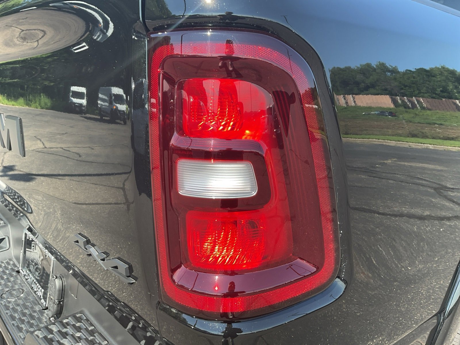 New 2026 RAM 1500 Laramie w/ Night Edition image 33