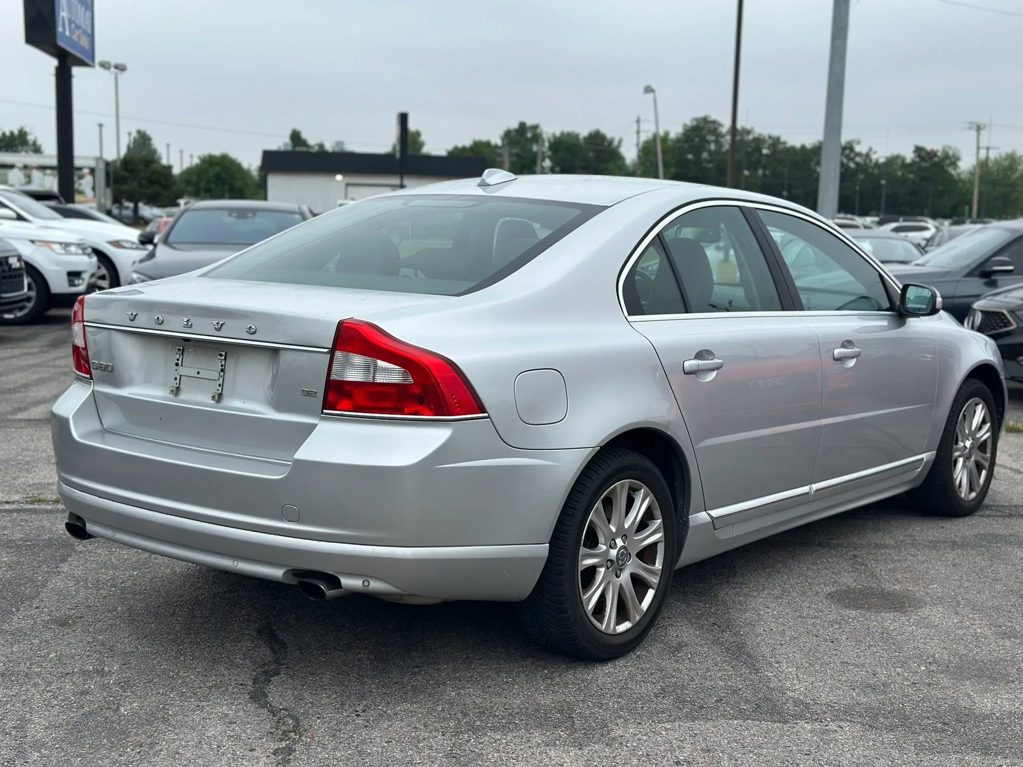 Used 2010 Volvo S80 3.2 FWD image 6