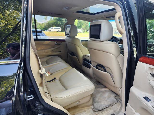 Used 2010 Lexus LX 570 4WD image 17
