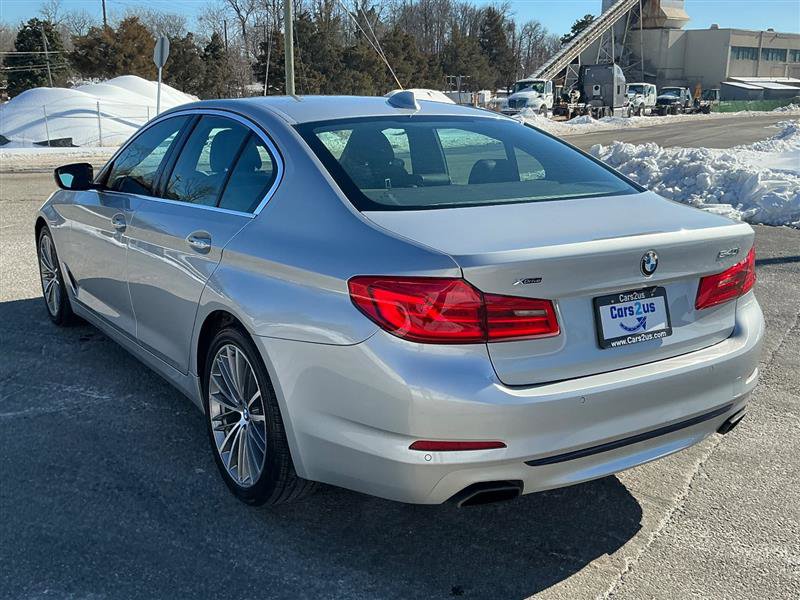 Used 2017 BMW 540i xDrive image 4