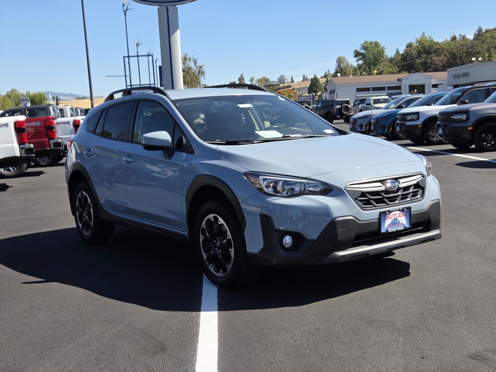 Used 2023 Subaru Crosstrek 2.0i Premium w/ Popular Package #3 AWD/4WD image 3
