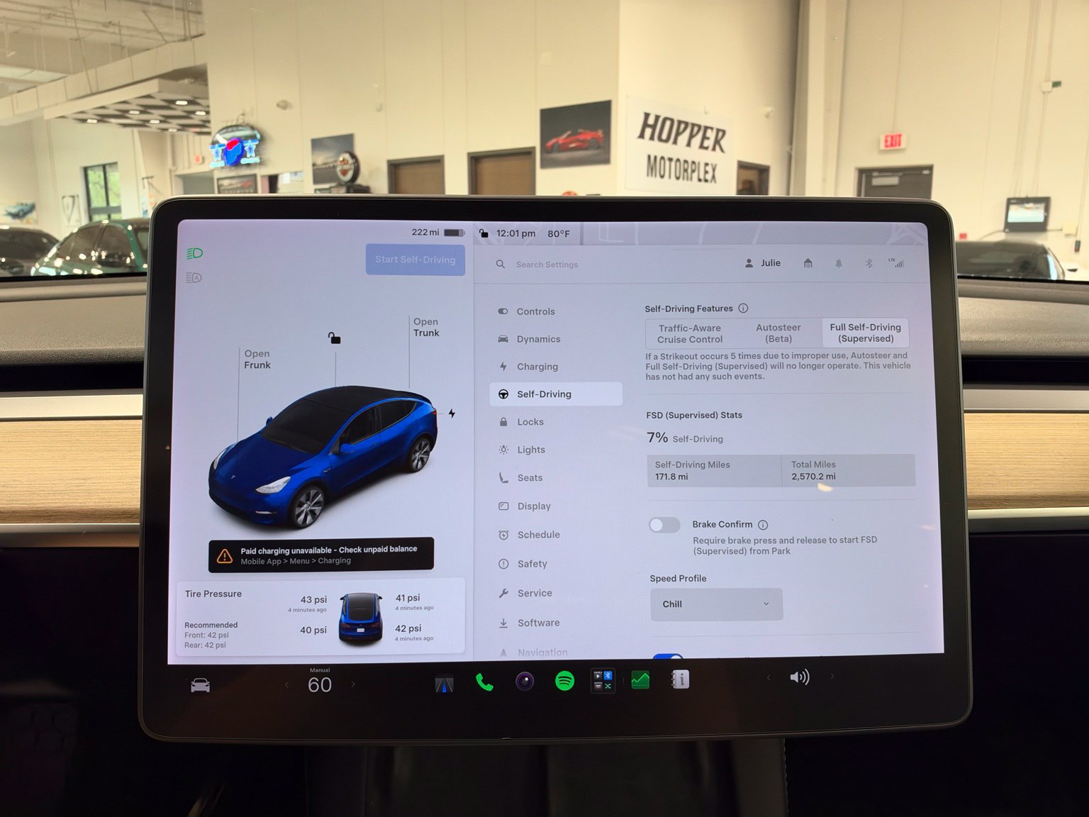Used 2022 Tesla Model Y Long Range AWD/4WD image 23