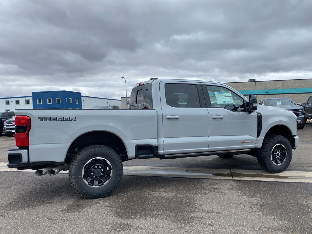 New 2026 Ford F350 4x4 Crew Cab Super Duty image 23