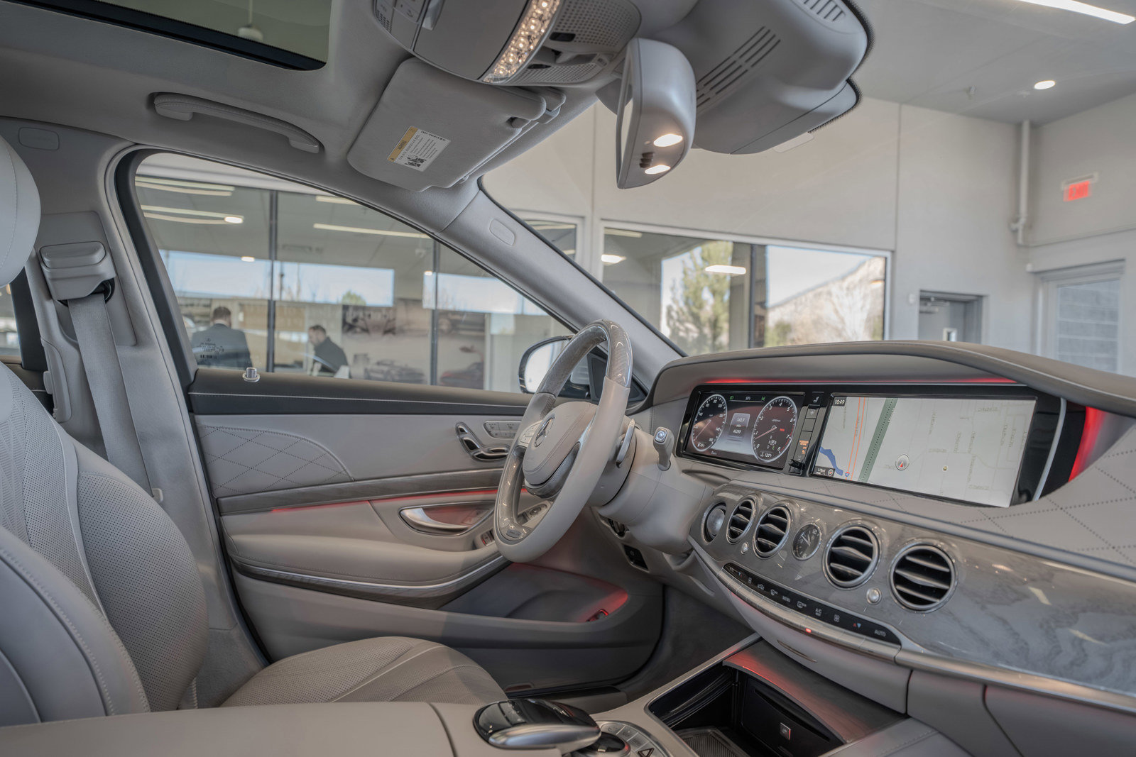 Used 2015 Mercedes-Benz S 550 Sedan image 18