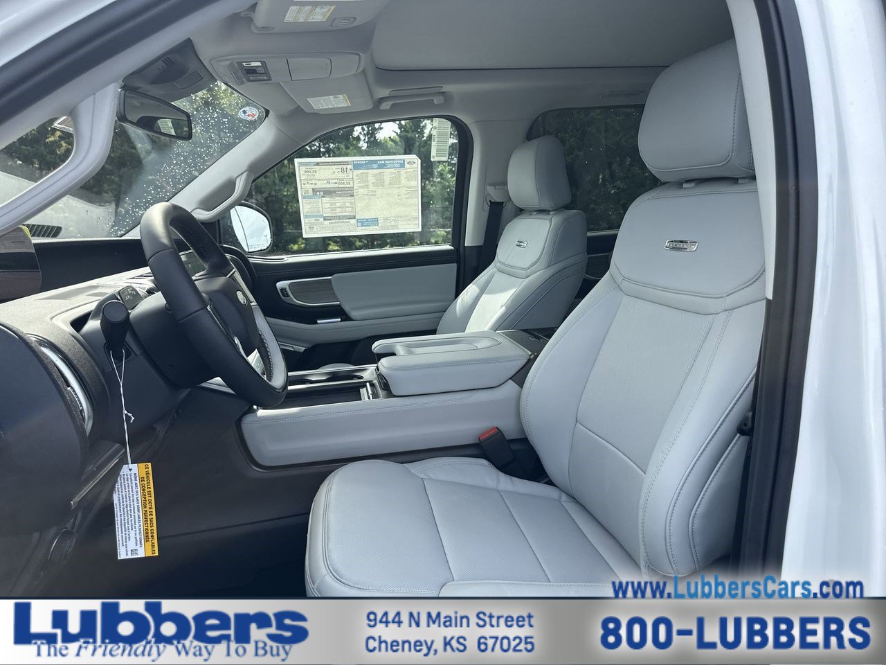 New 2025 Ford Expedition Max Platinum image 11