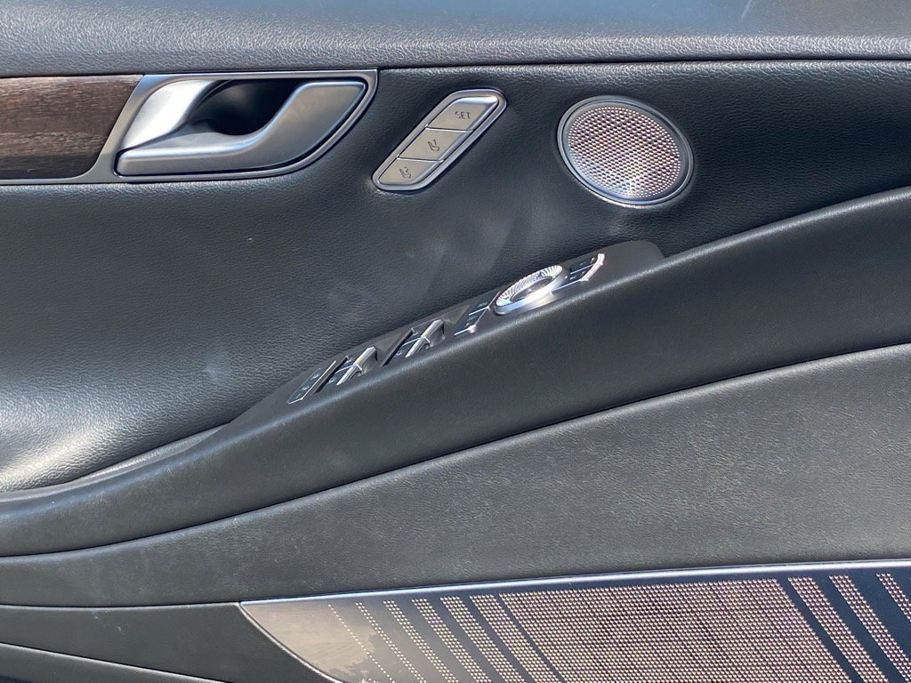 Used 2022 Genesis G80 2.5T w/ Advanced Package image 20