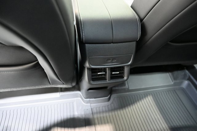 New 2026 GMC Terrain Elevation w/ Elevation Premium Package image 25