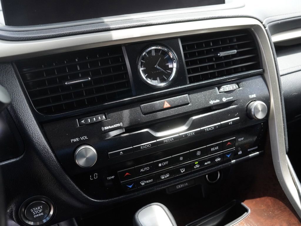 Used 2020 Lexus RX 350L FWD w/ Premium Package image 17