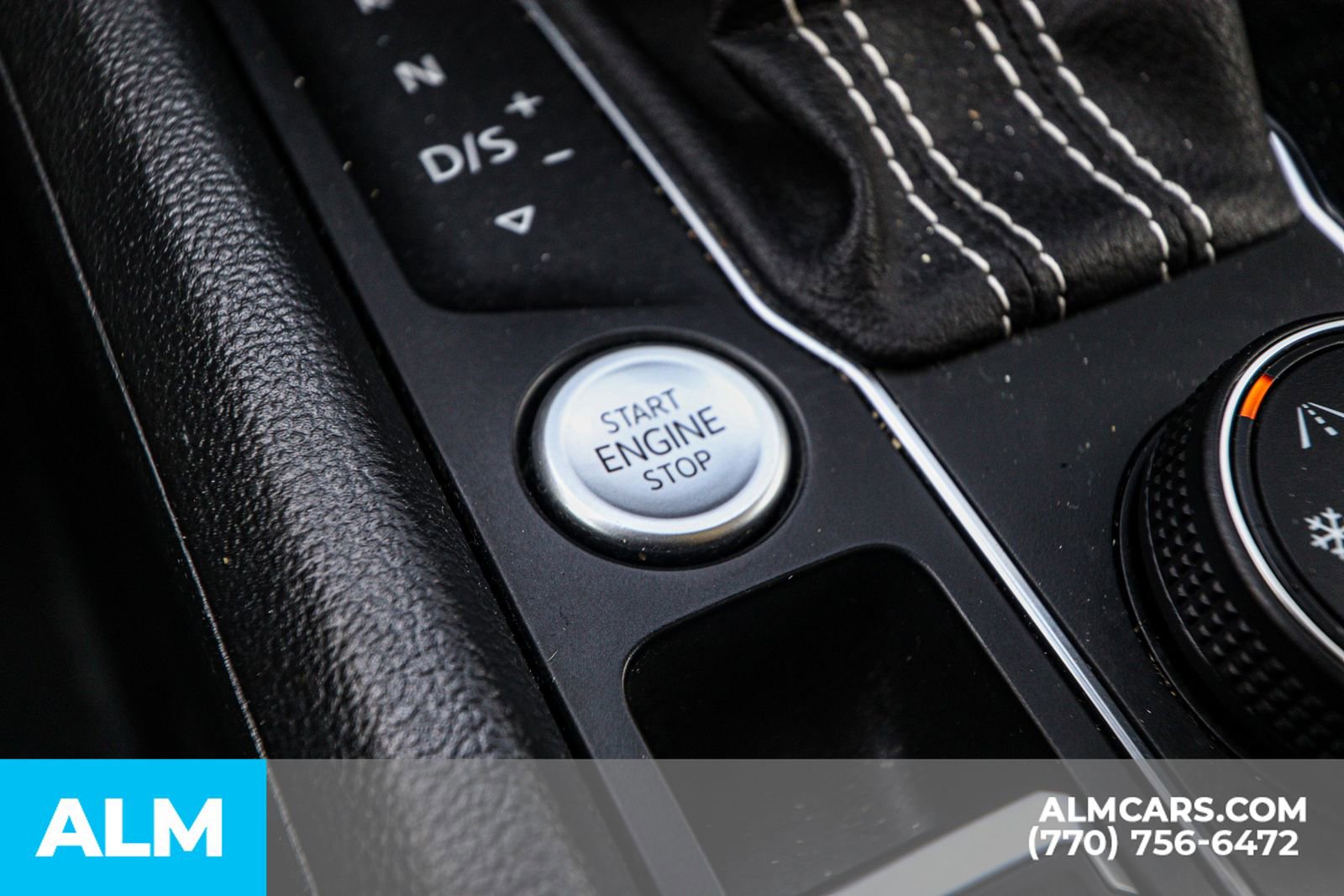 Used 2023 Volkswagen Atlas SEL Premium image 36