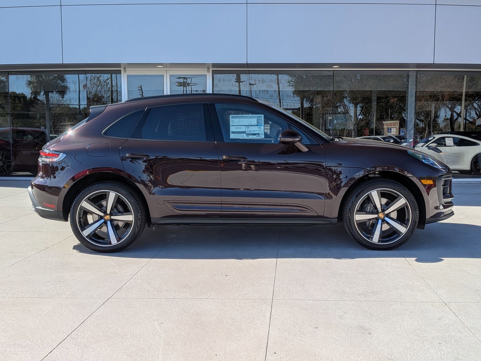 New 2026 Porsche Macan image 8