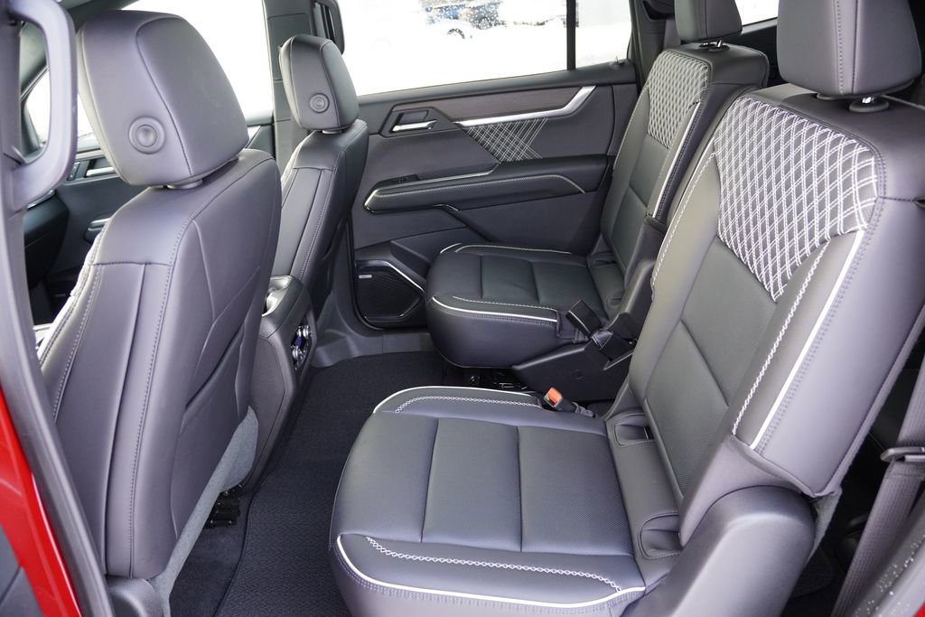 Certified 2025 GMC Acadia Denali image 18