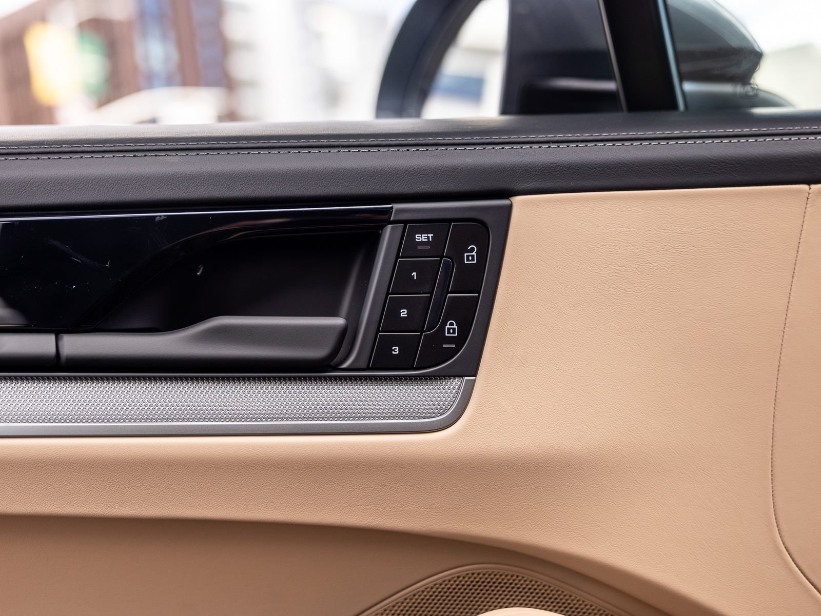 New 2026 Porsche Cayenne Coupe AWD/4WD image 43