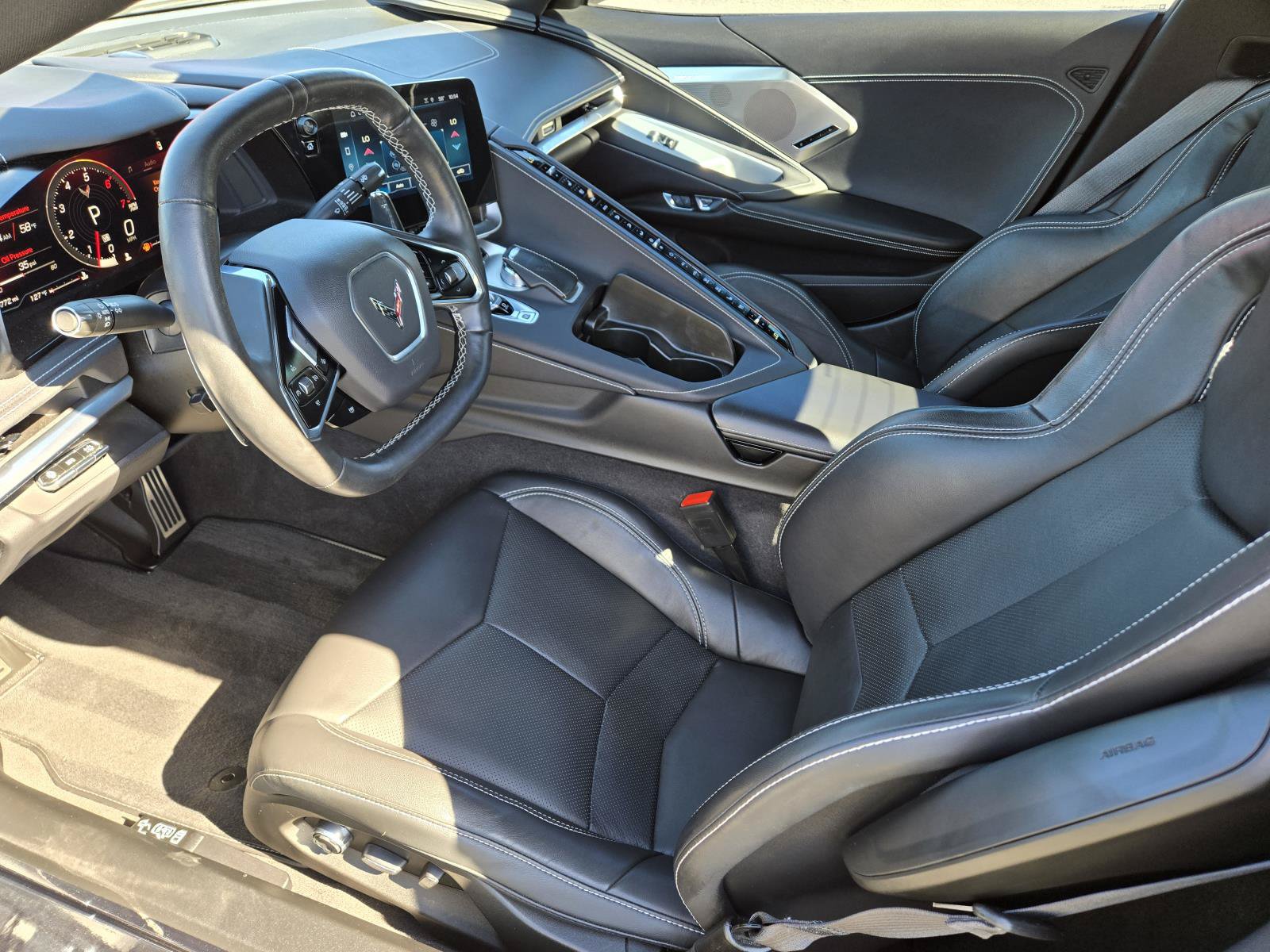 Used 2024 Chevrolet Corvette Stingray Preferred Conv w/ Z51 Performance Package RWD image 15