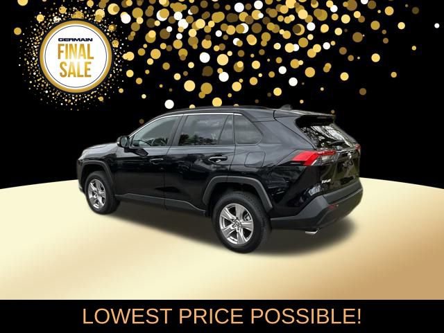 Used 2023 Toyota RAV4 XLE image 4