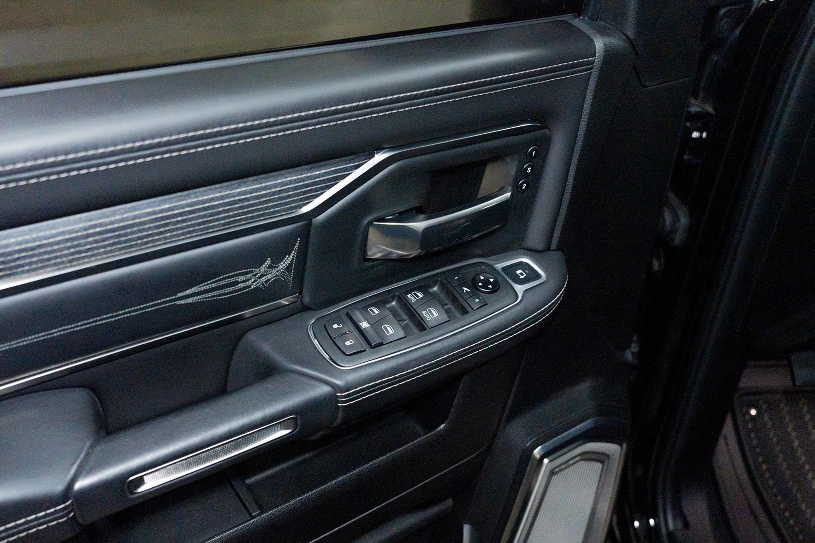 Used 2020 RAM 3500 Limited AWD/4WD image 24