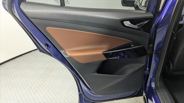 Used 2021 Volkswagen ID.4 Pro S w/ ID.4 Protection Package image 16