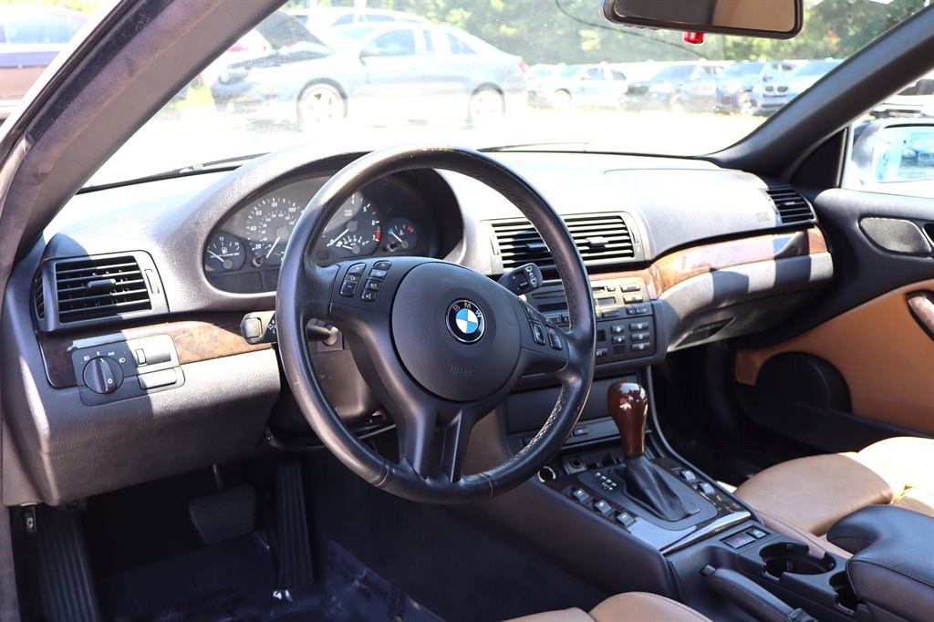 Used 2004 BMW 325Ci Convertible RWD image 21