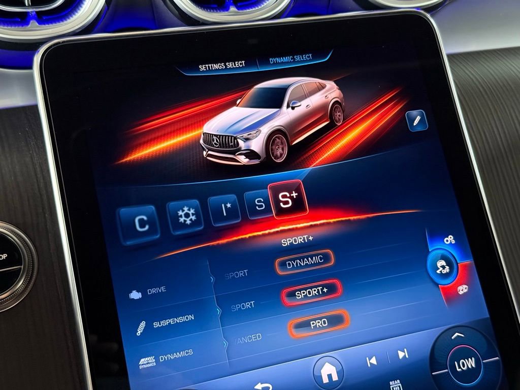 New 2026 Mercedes-Benz GLC 43 AMG 4MATIC Coupe image 5