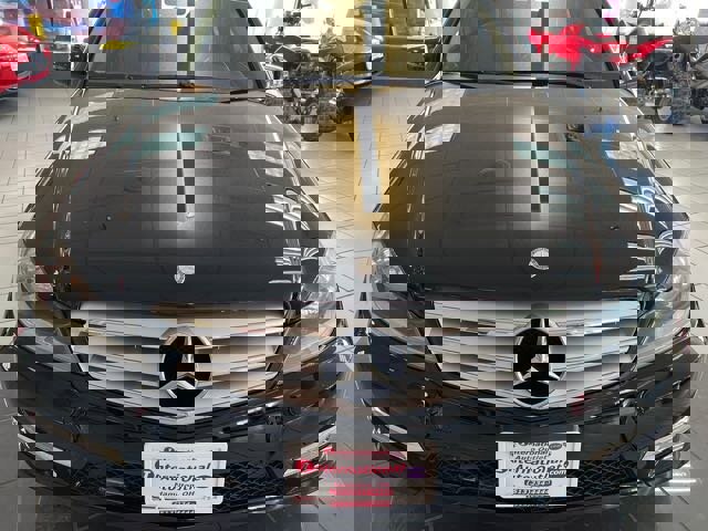 Used 2012 Mercedes-Benz C 300 4MATIC Sedan image 3