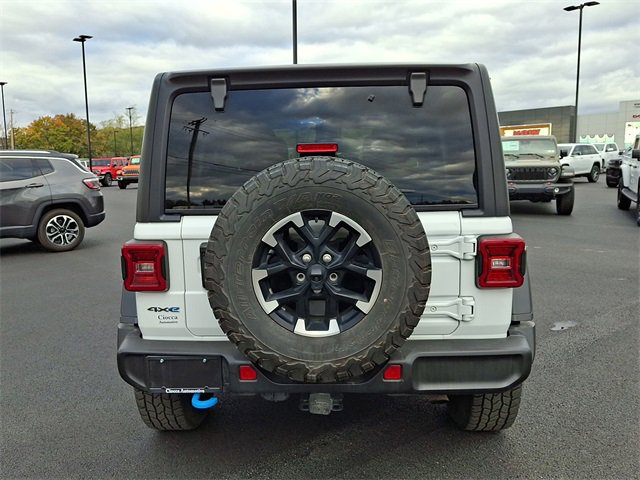 Used 2024 Jeep Wrangler Unlimited Rubicon 4xe image 9